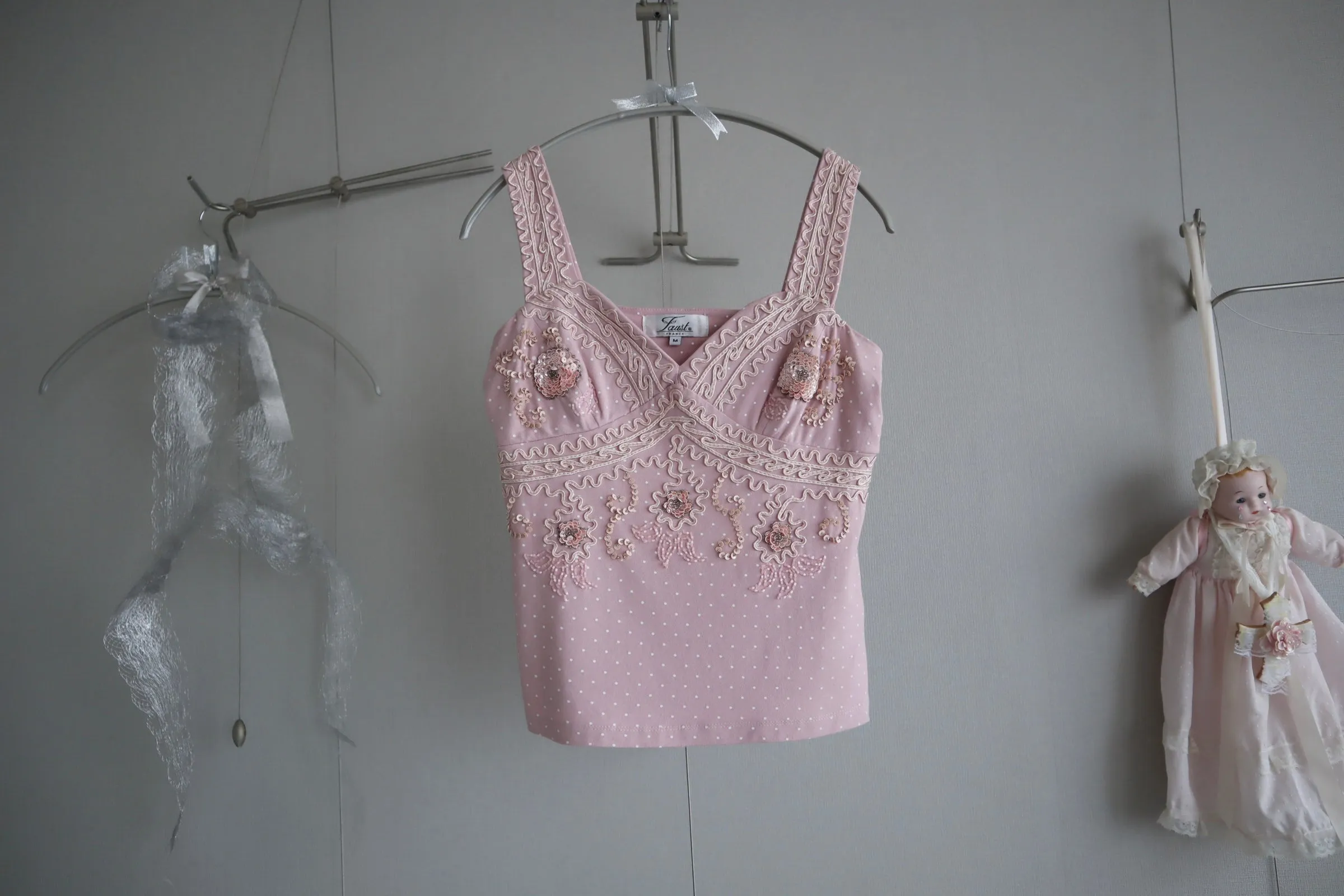 ୨୧ milky pink beads embroidery camisole ୨୧