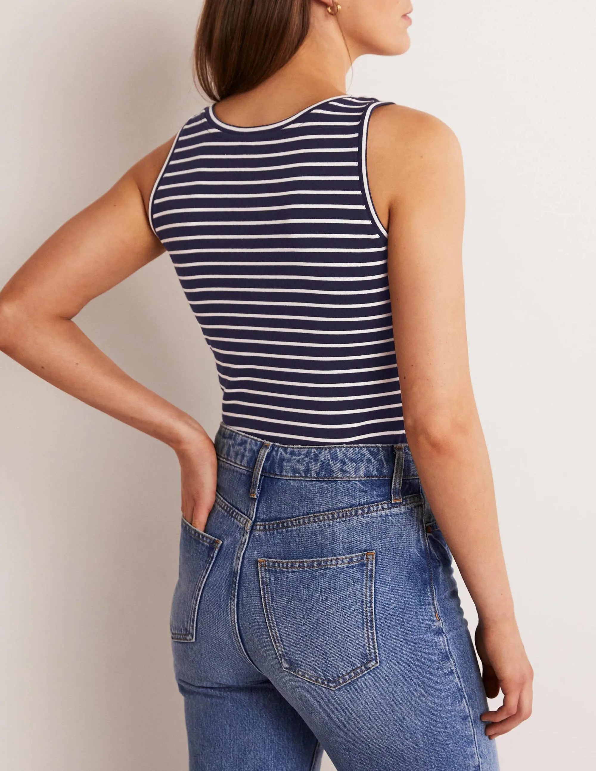 Essential Vest-Navy / Ivory Stripe
