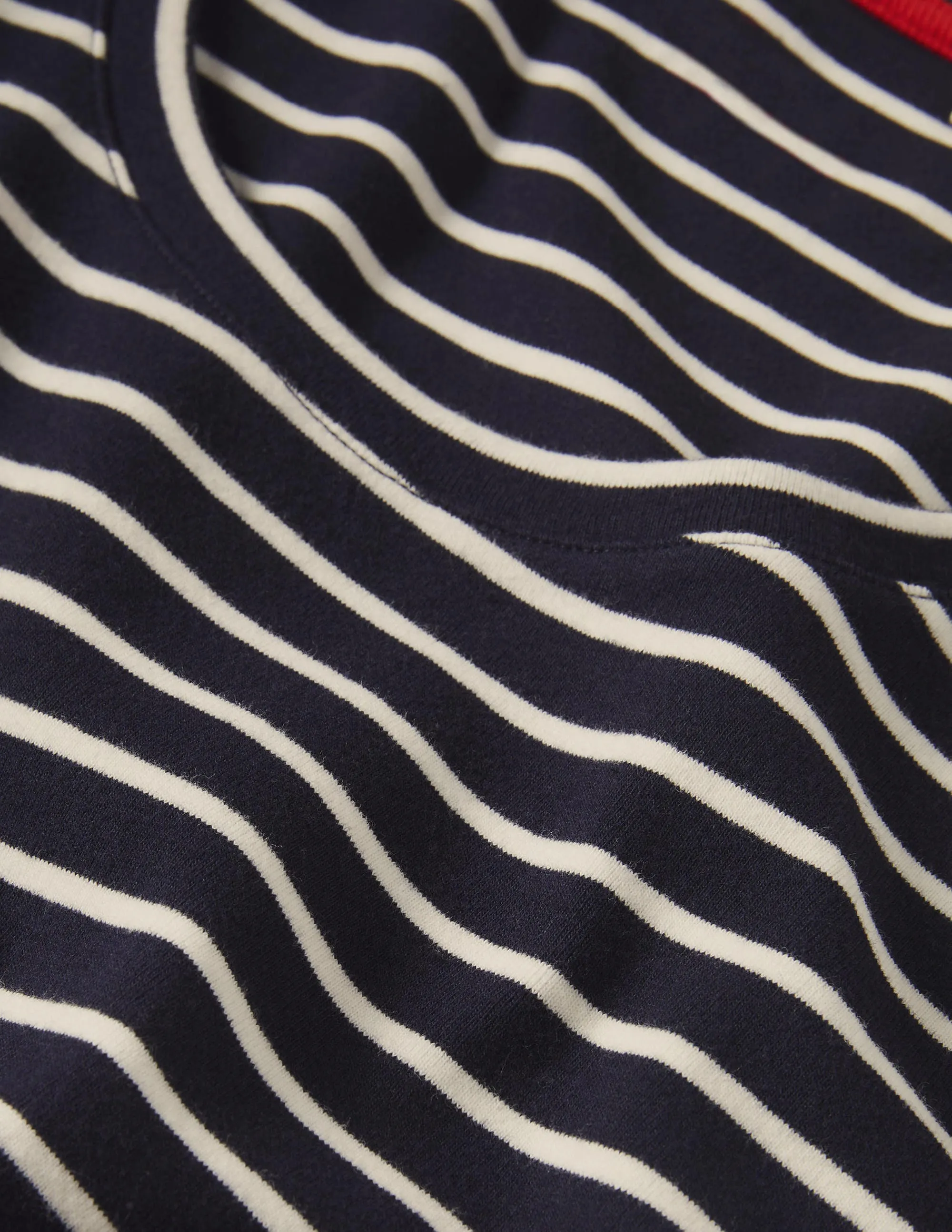 Essential Vest-Navy / Ivory Stripe