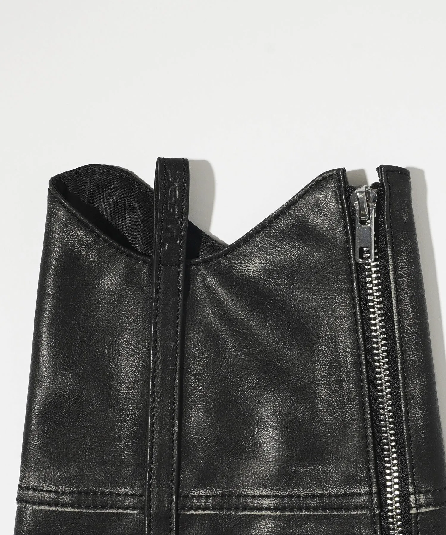 FAUX LEATHER LEG WARMER