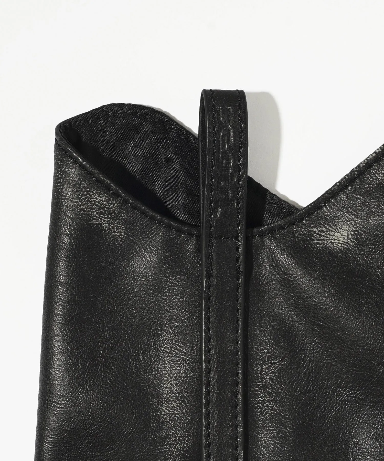 FAUX LEATHER LEG WARMER