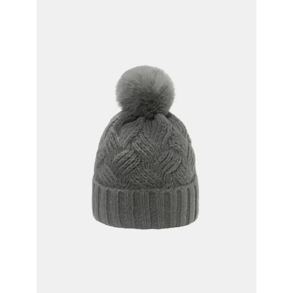 Roll Rim Cable-Knit Hat A Pinnacle of Luxury Fashion for Women